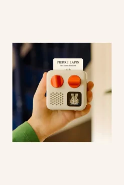 Carte histoire audio YOTO, Pierre Lapin et 3 autres histoires
