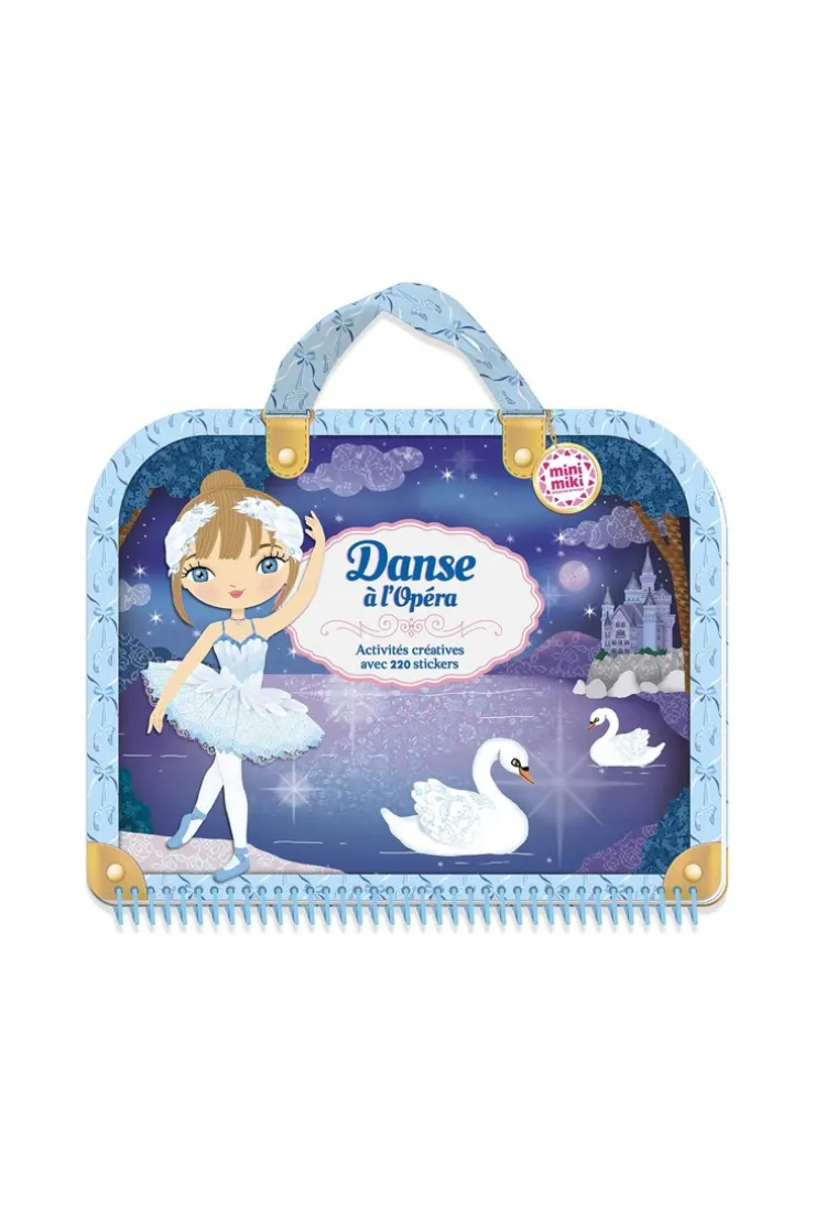 Livre Minimiki, danse à l'opéra